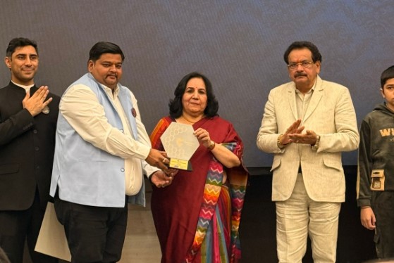 दिल्ली में ‘चेतन चौहान अनसंग हीरोज़ अवार्ड 2025’ से सम्मानित हुए वाराणसी के अमित पाण्डेय ‘किशन’