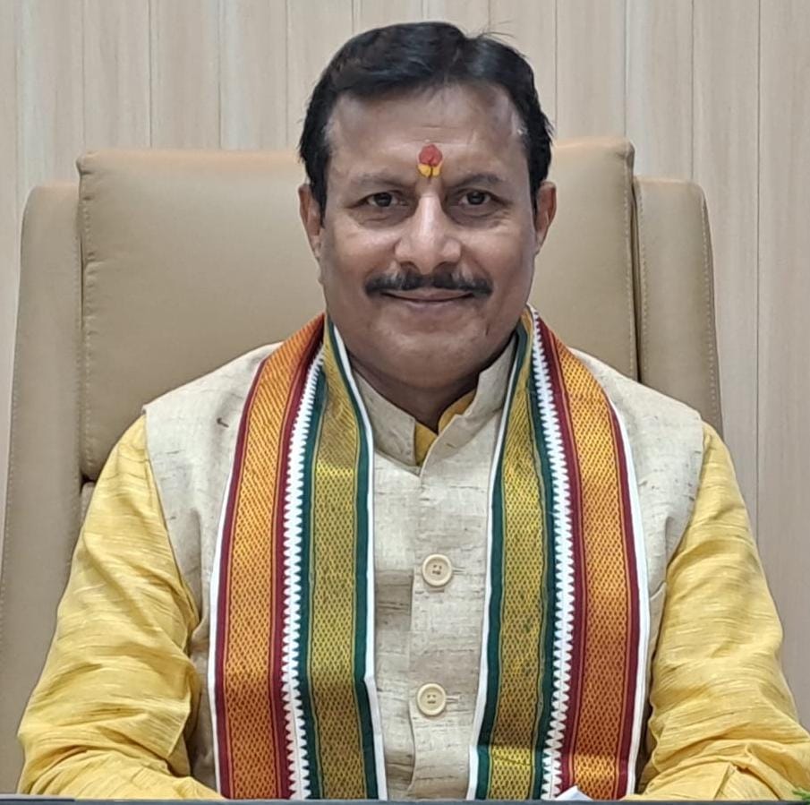 माँ सरस्वती की आराधना का महापर्व: बसन्त पंचमी का पुण्यकाल 23 जनवरी प्रातः 02:29 बजे से-प्रो॰ बिहारी लाल शर्मा