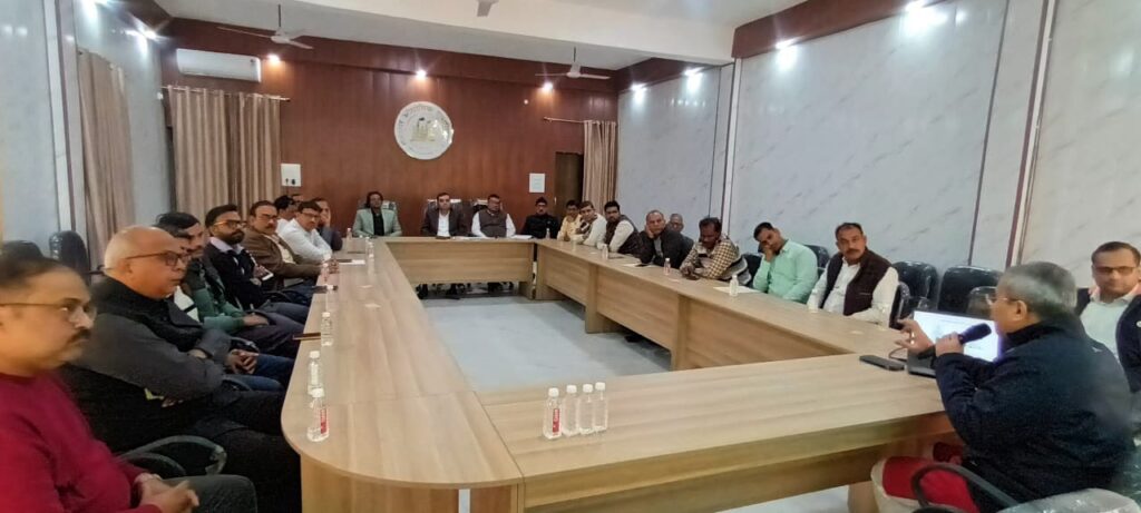 सनातन संस्था द्वारा रामनगर औद्योगिक एसोसिएशन में तनाव नियंत्रण के लिए मार्गदर्शन!