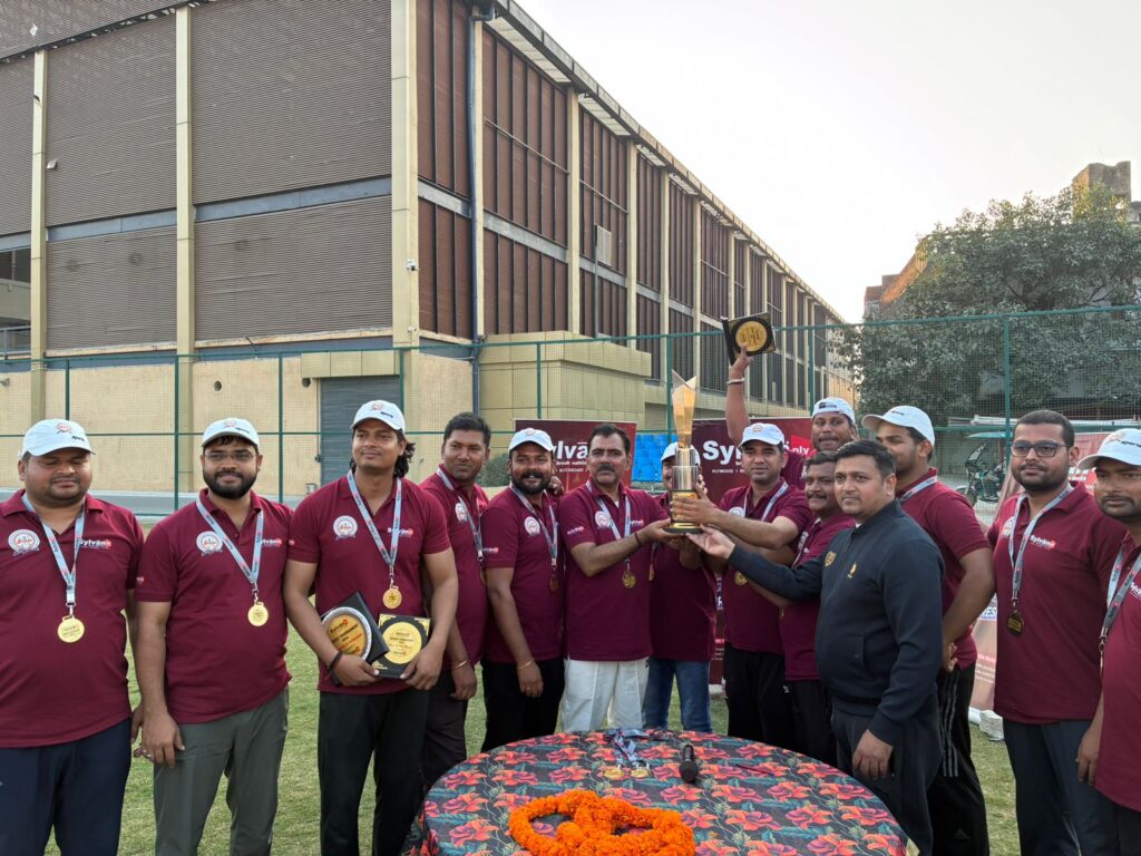 सिल्वन प्लाईबोर्ड इंडिया लिमिटेड द्वारा वाराणसी आर्किटेक्ट एवं इंजीनियर एसोसिएशन के सदस्यों के लिए क्रिकेट लीग मैच का सफल आयोजन किया गया।